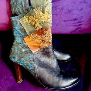 Size 41 l'artiste spring step blue brown boho western heeled boots